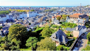 demeure à la vente -   14360  TROUVILLE SUR MER, surface 181 m2 vente demeure - UBI458636243